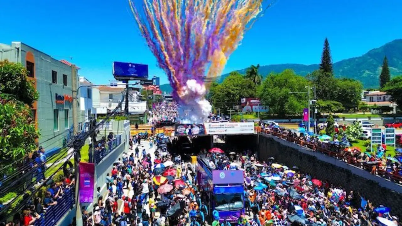 Fiestas Agostinas Desfile del Correo 7