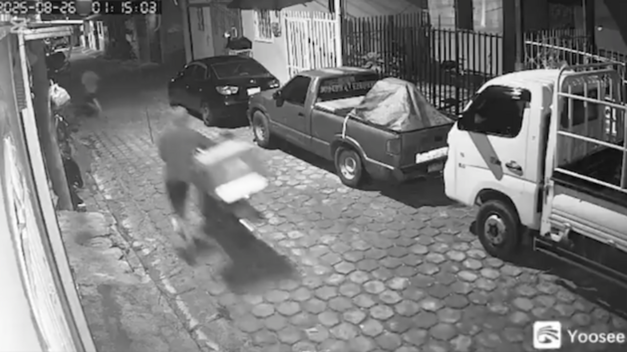 Osmel Josué Altamirano Zamora, 18 años de edad, nicaragüense, y menor de 16 años, hurto, San Miguel