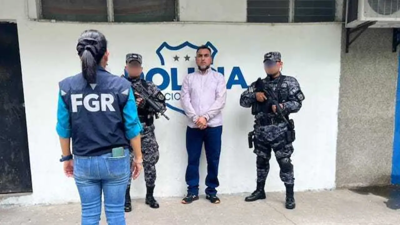 José María Maravilla de Paz, extraditado a EUA, dos casos de abuso sexual infantil agravado contra la misma víctima