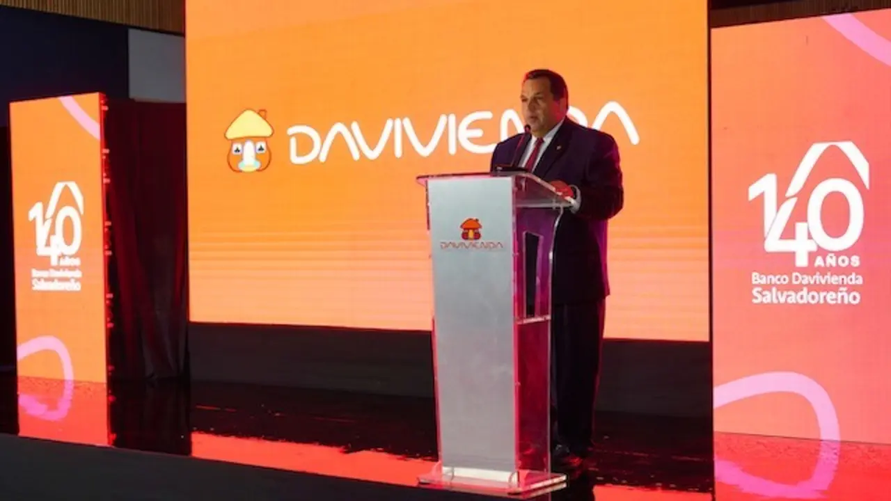 140_Aniversario_Banco_220