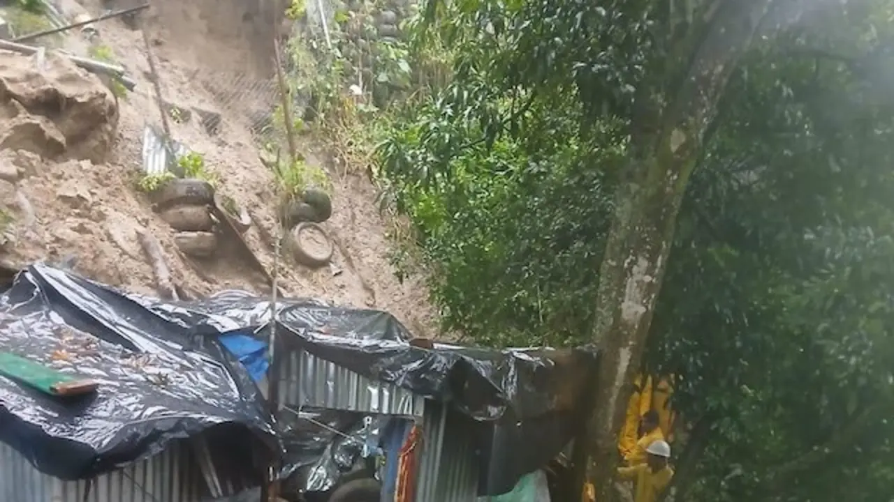 Nancy Verónica Mejía Cruz, 32 años, falleció soterrada en su vivenda tras el derrumbe de un muro hecho con llantas en Ciudad Delgado 07-10-2025