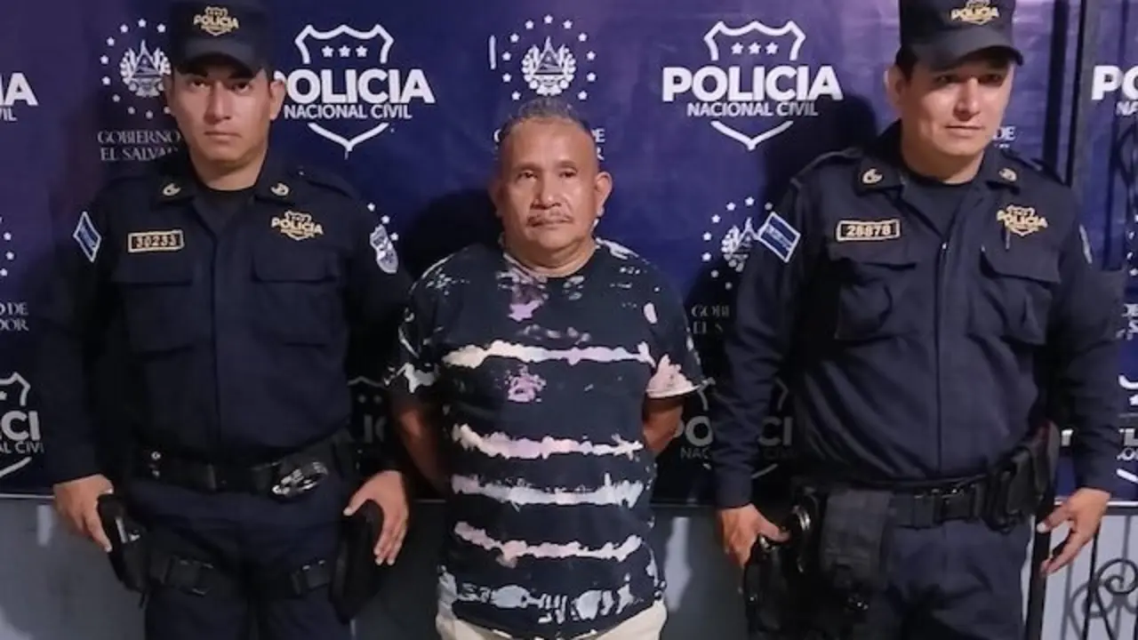 Douglas Alfonso Palacios Ramírez, alias Enano o Tuntun, 52 años de edad, MS-13, homicidio agravado y lesiones