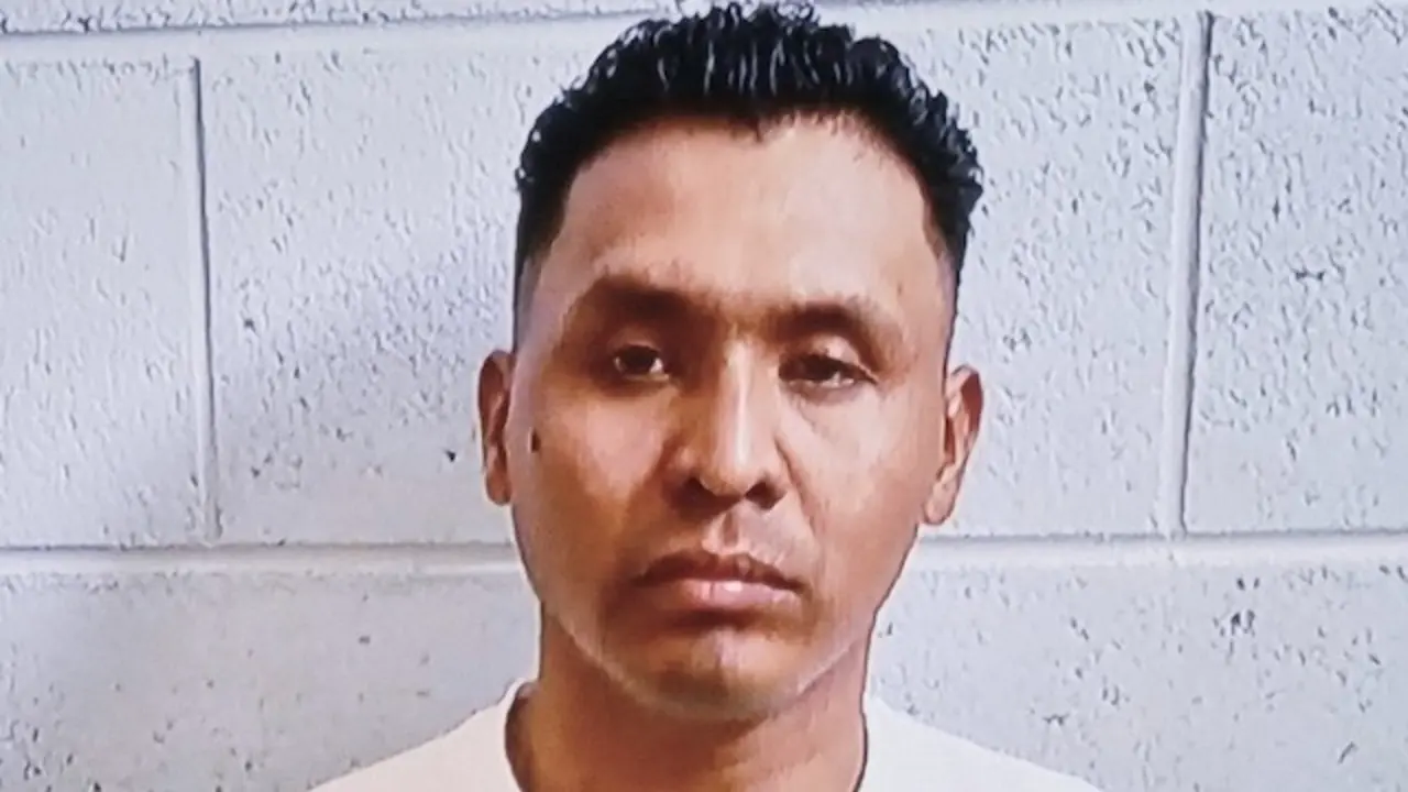 Neftalí Elías Pérez Vásquez, exmilitar, 50 años por feminicidio agravado