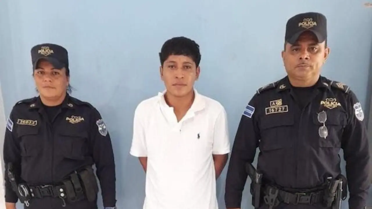 Josué David López Silva, 20 años de edad, lesiones y daños