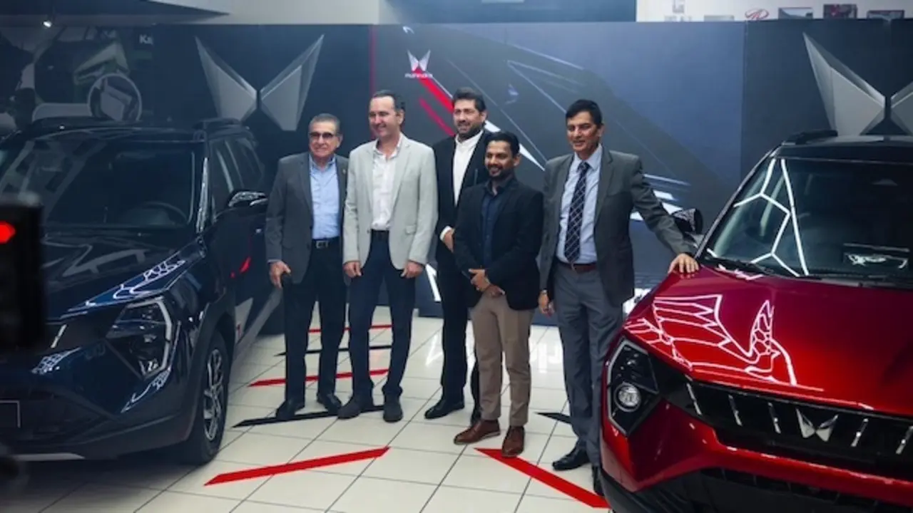 Grupo Los Tres Mahindra