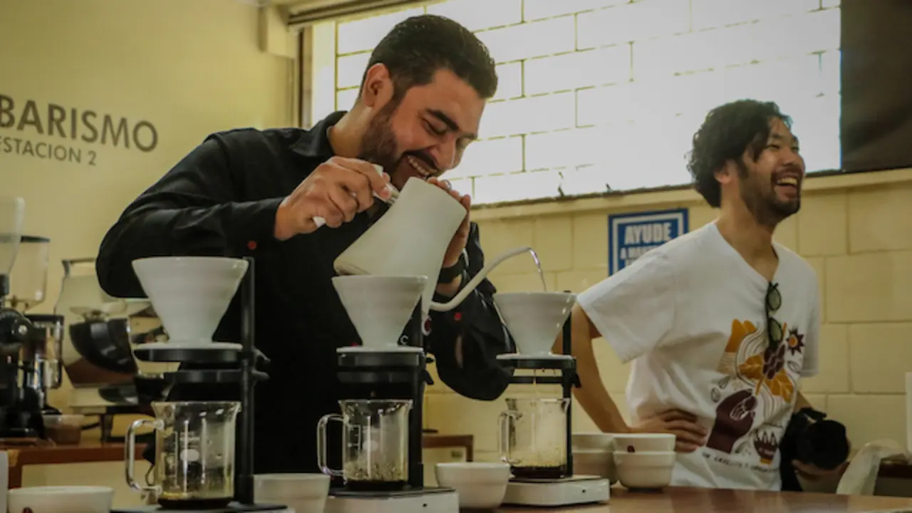 Café de El Salvador con Japón