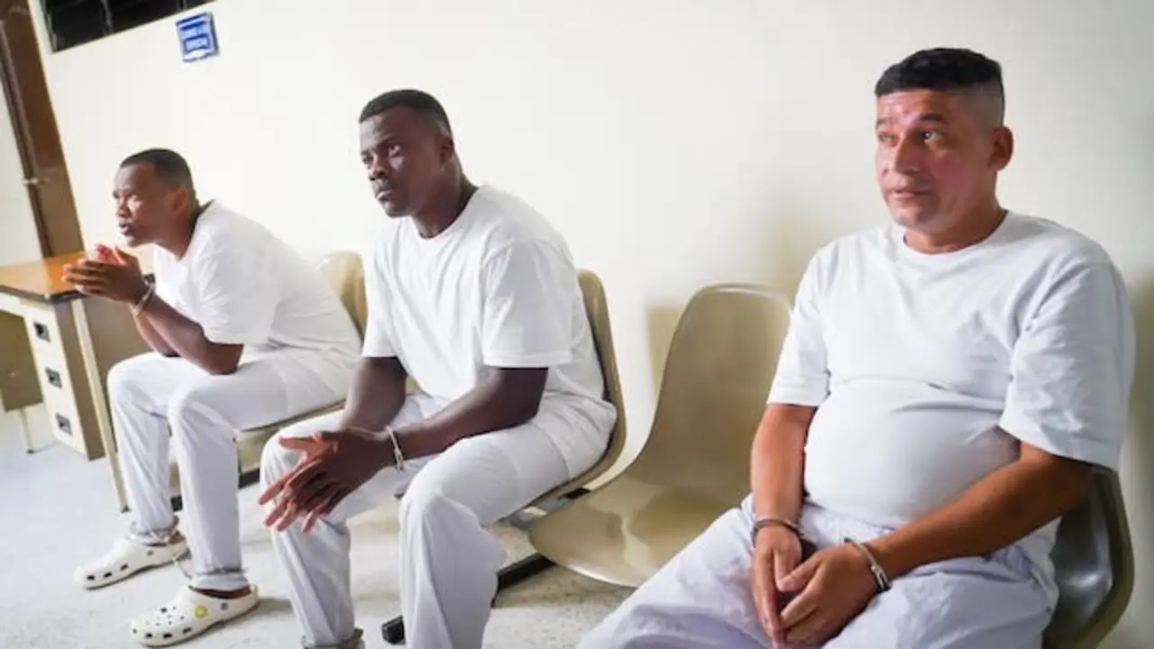 Extranjeros tráfico de cocaína $19 millones