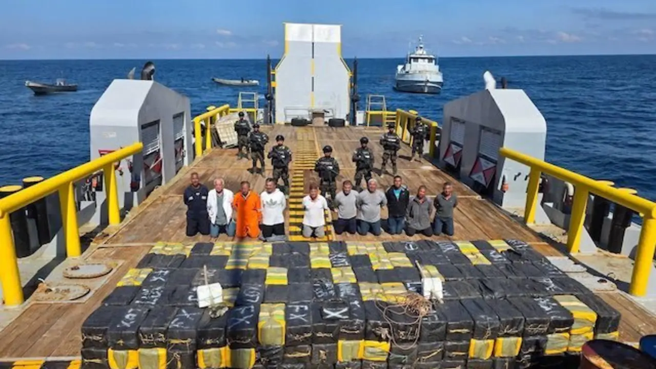 Incautación 6.6 toneladas de cocaína $165 millones, 15-02-2026