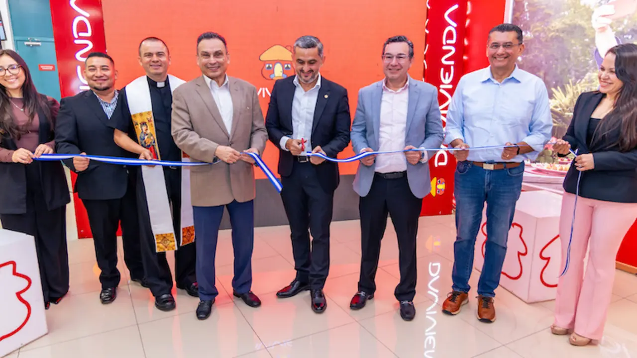 DAVIVIENDA MODERNIZA SUS AGENCIAS EN USULUTAN