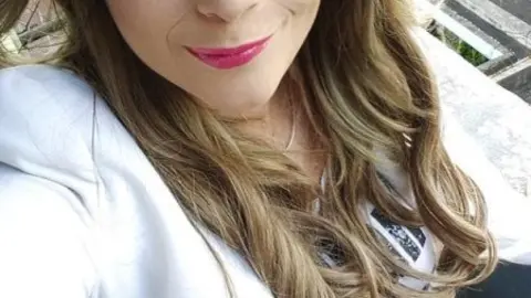 Pamela Posada era una presentadora de televisión.