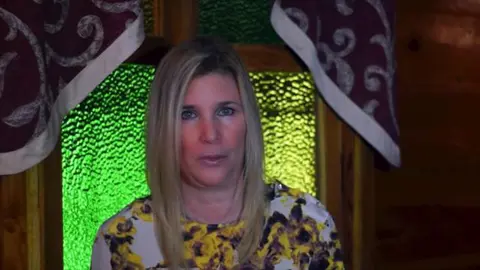 La exprimera dama salió a defenderse de las acusaciones que el fiscal general hizo en su contra asegurando que ella movió un millón de dólares en cuentas que tiene en Dubai.