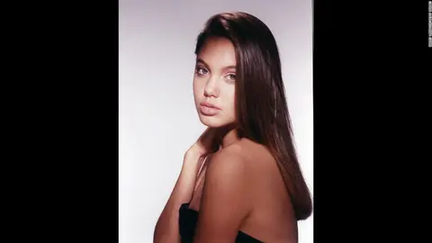 Según Langdon, no conocía nada de Jolie cuando la fotografió.