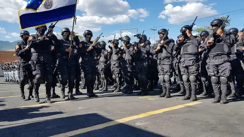 La presentación fue en presencia de las máximas autoridades de seguridad.