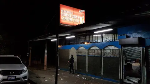 Los delincuentes lavaban dinero mediante estos negocios ubicados en populosas zonas.