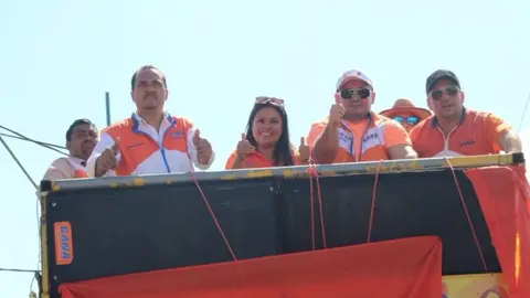 La denominada Caravana Naranja