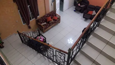 Vista interior de la casa, donde fue detenido Isaac García Lemus.