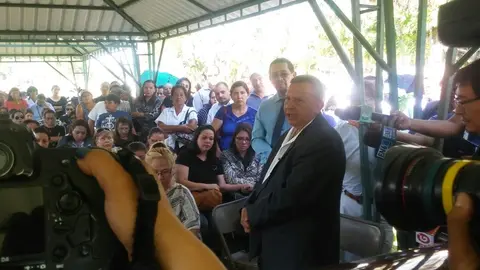 Demetrio Antonio Turcios, padre de Karla, dijo que la Fiscalía y Policía "deberían incluso recurrir a instancias internacionales para aclarar el crimen y "se pueda sentar un precedente en beneficio de todo el periodismo, de todos los que se dedican a la comunicación".