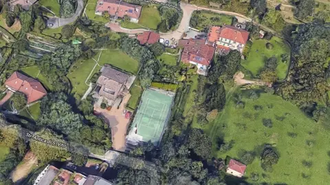 Panorámica del vecindario en el que vivirá CR7 en Italia.