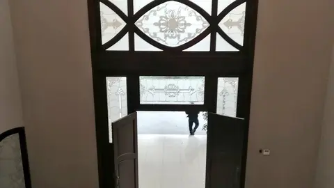 Douglas Meléndez aseguró que quedó espantado al ver tanto lujo creado a costas del pueblo.