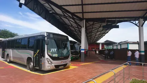 Para que las personas se familiaricen con la nueva terminal, se han entregado mapas para que la población que hará uso de las instalaciones.