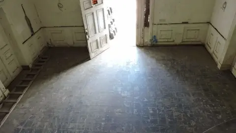 La mansión posee más de 400 metros de área de terreno construida.