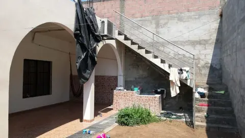 A las nueve personas se les acusa de haber lavado $18 millones. Según la Fiscalía, los bienes tienen procedencia injustificada.