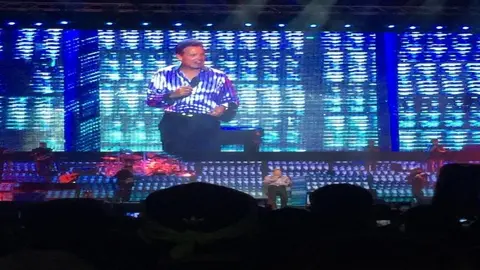 El "Sol" tenía casi 10 años de no visitar suelo cuscatleco.