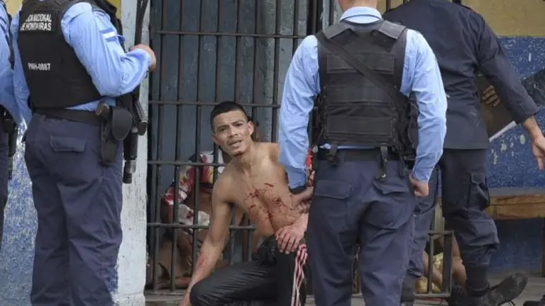 Internos heridos en Honduras/ Fotografía de El Heraldo.