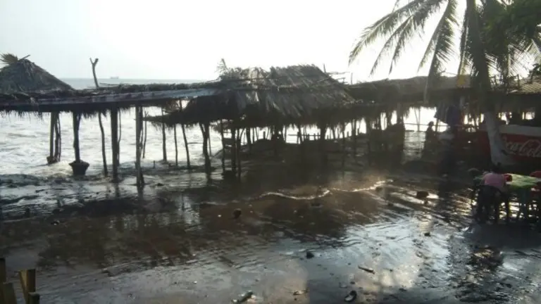 Puerto de Acajulta. Foto: MARN