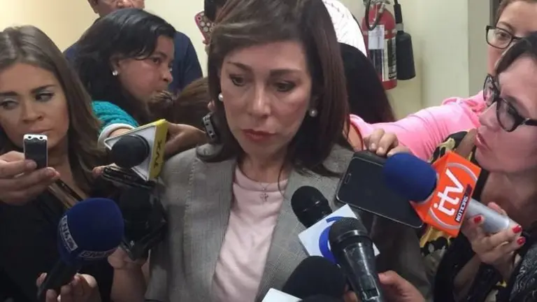 Ana Vilma de Escobar