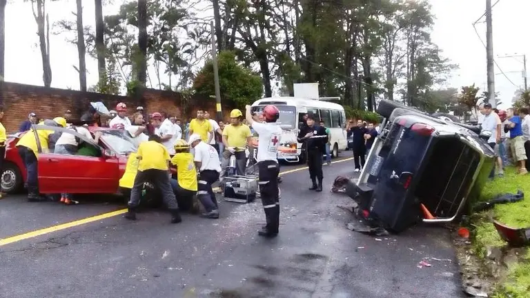 accidente carretera a los planes