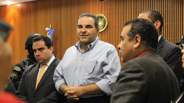 Saca detenido
