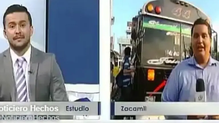 Néstor Hernández es golpeado por bus de la 44