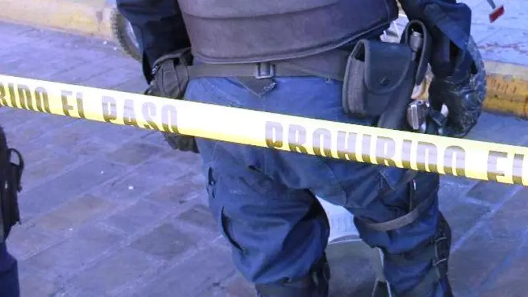 Policías acordonan_1
