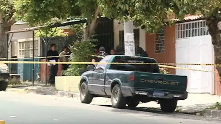 feminicio santa tecla