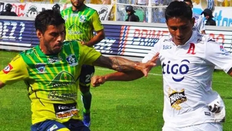 Santa Tecla - Alianza