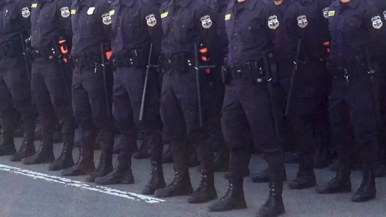 Policìas (2)