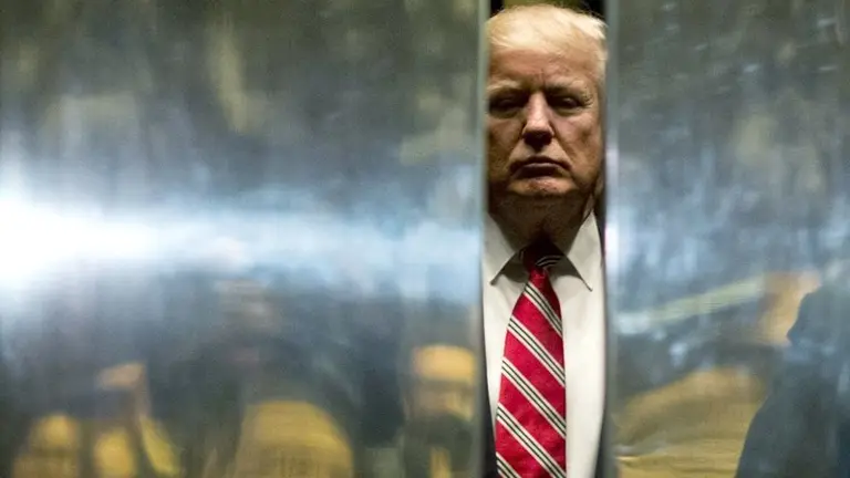 Trump en ascensor