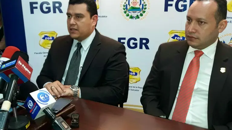 Allan Hernández, director de áreas especializadas, y German Arriaza, director de la zona oriental