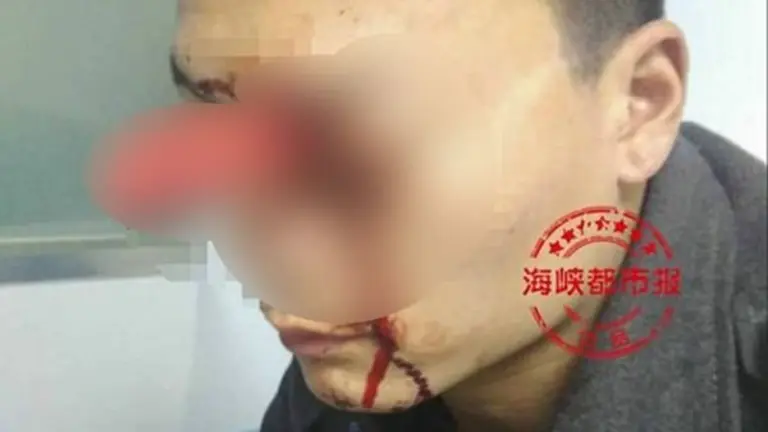 3E38C0AA00000578-0-image-a-18_14894053340161-1024x576