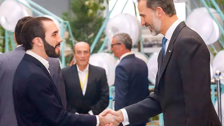 Nayib-Bukele-y-Felipe-VI