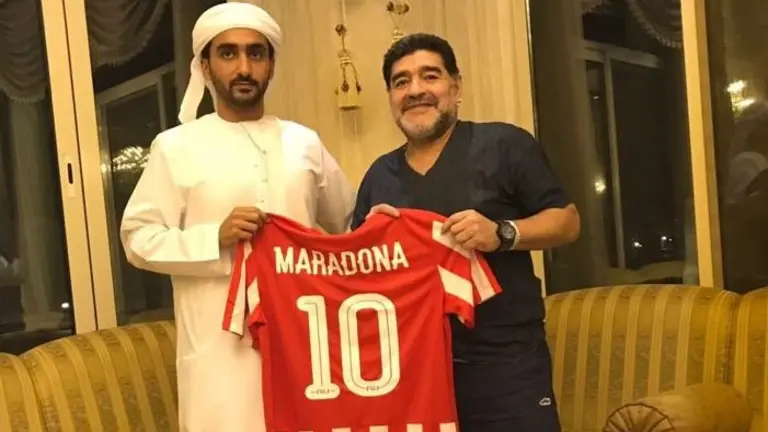 Diego Maradona será entrenador de un equipo se segunda división de Emiratos Árabes