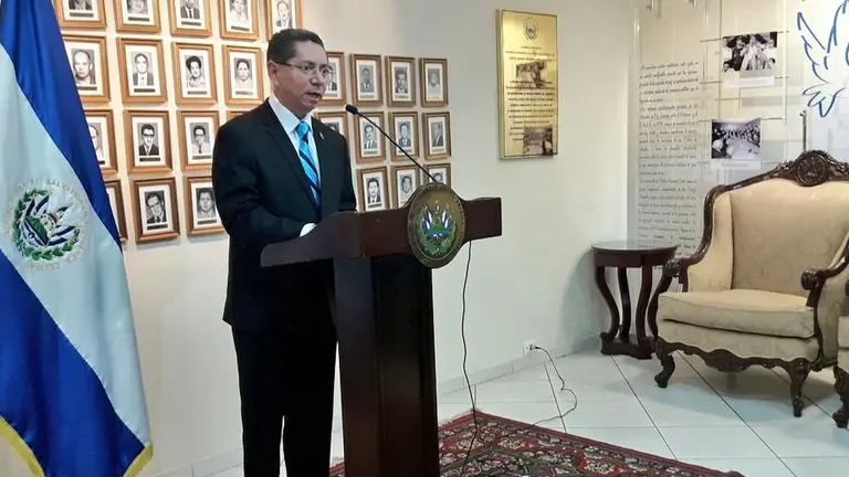 Fiscal Douglas Meléndez en la Asamblea Legislativa