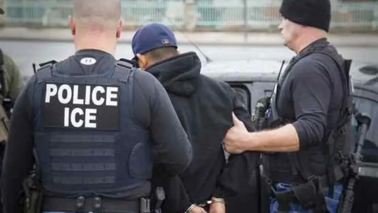 Deportado, ICE