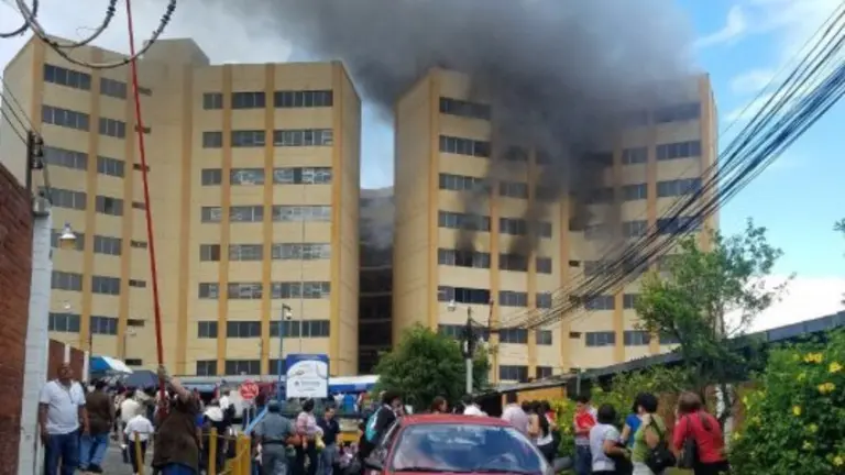 Incendio en Tres Torres, ministerio de Hacienda
