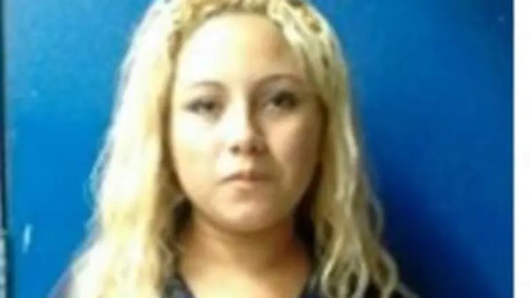 Mujer con droga 2