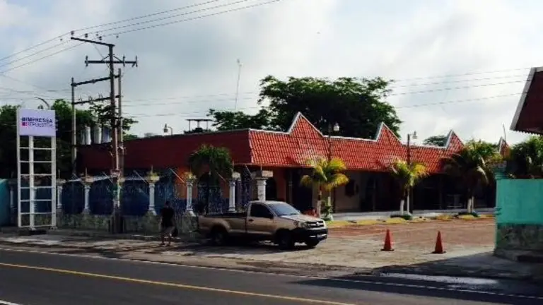 Plaza Don Yon, Chalatenango