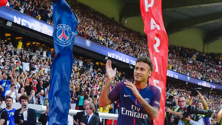 Presentación de Neymar con el PSG