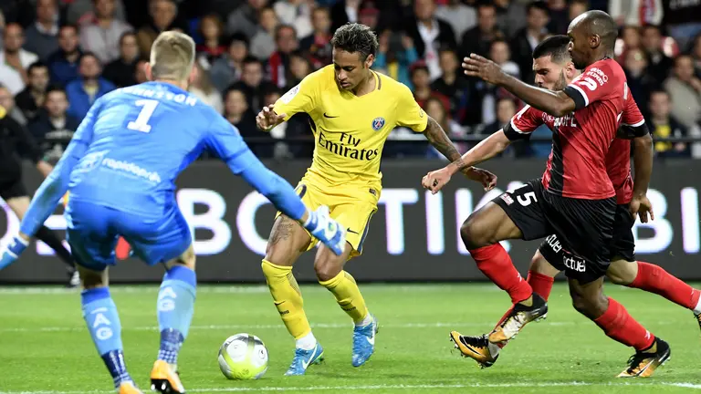 Neymar debuta con el PSG