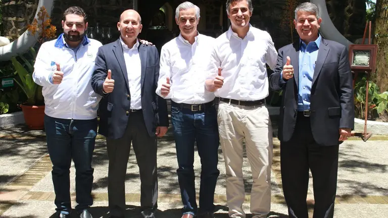 Precandidatos ARENA